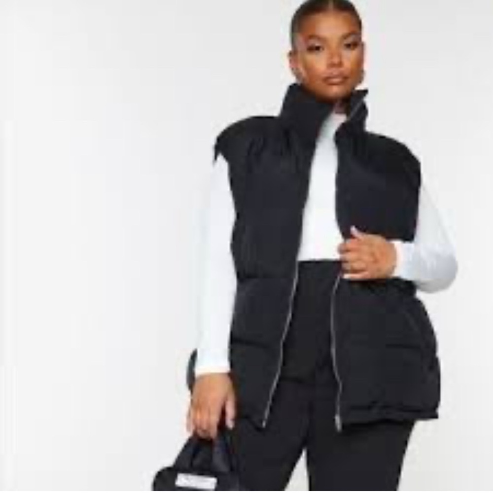 PrettyLittleThing Flat Black Quilted High Neck Oversized Puffer Vest  XL.    NWT